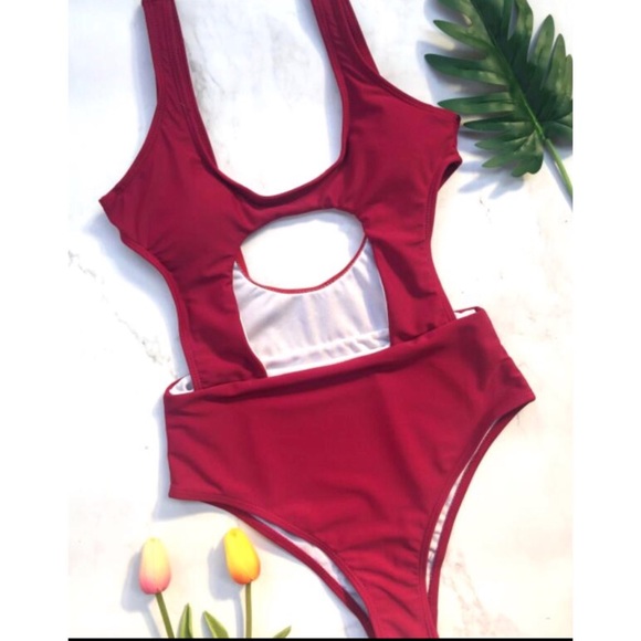 💥  Backless Hollowed-Out High Cut One Piece - Picture 4 of 5